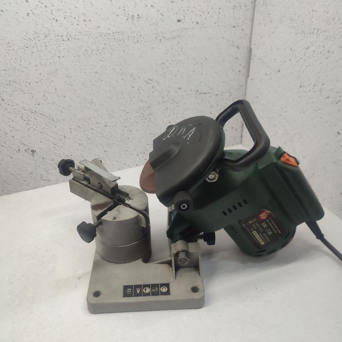 Точильный станок Калибр ЭЗС-220