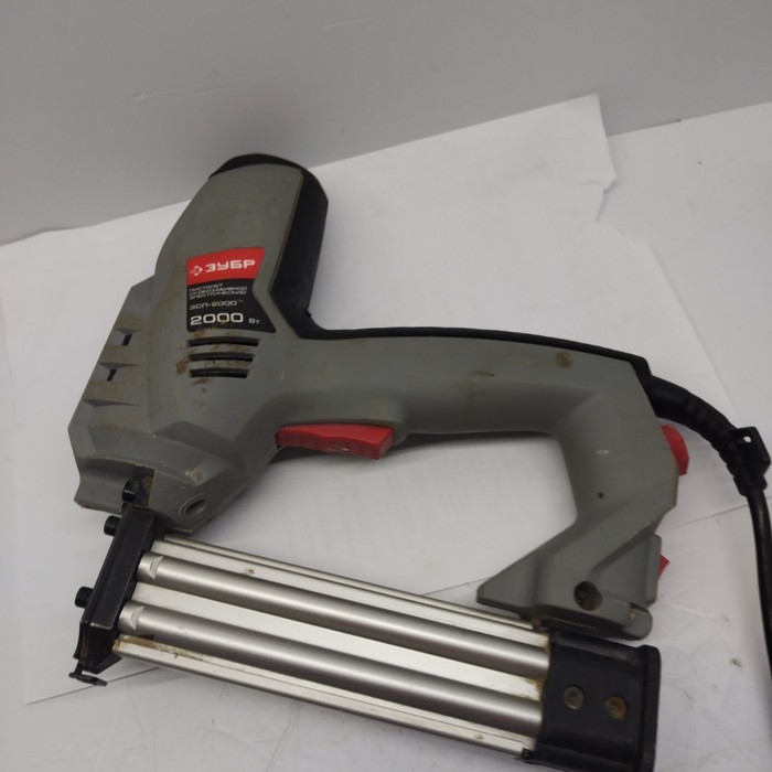 Строительный степлер Зубр ЗСП-2000