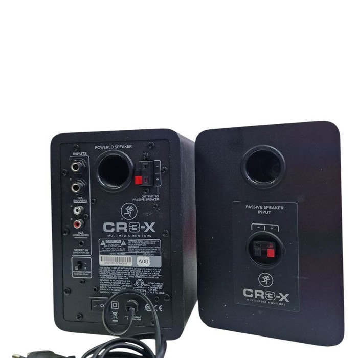 Студийный монитор MACKIE CR3-X