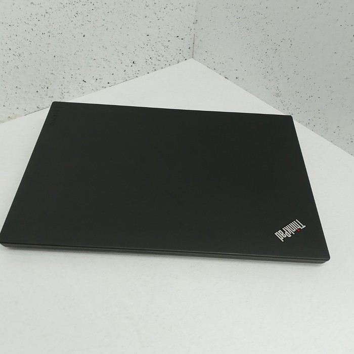 Ноутбук Core i5-8350U / 8 GB DDR4 / UHD Graphics 620