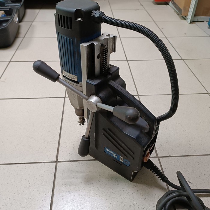 Сверлильный станок BDS MABaSIc 200