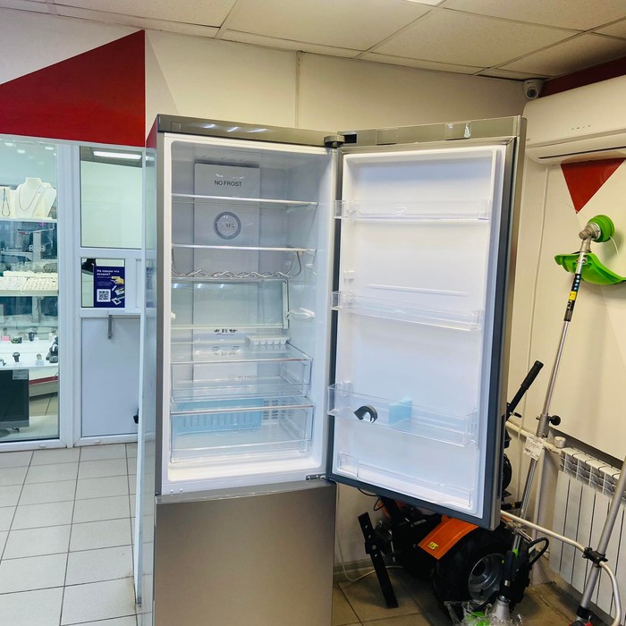 Холодильник Haier C2F637CFMV