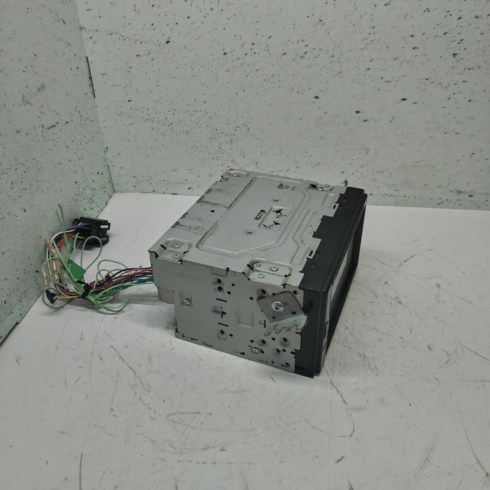 Автомагнитола Pioneer AVH-G220BT