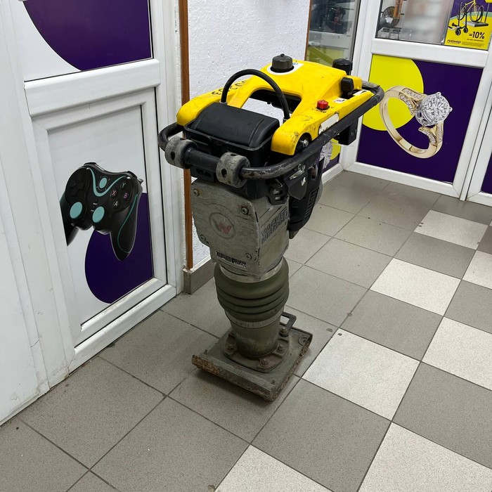 Вибромашина Wacker Neuson BS60-2I