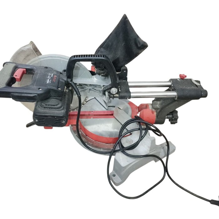 Торцовочная пила PIT PCM255-C2