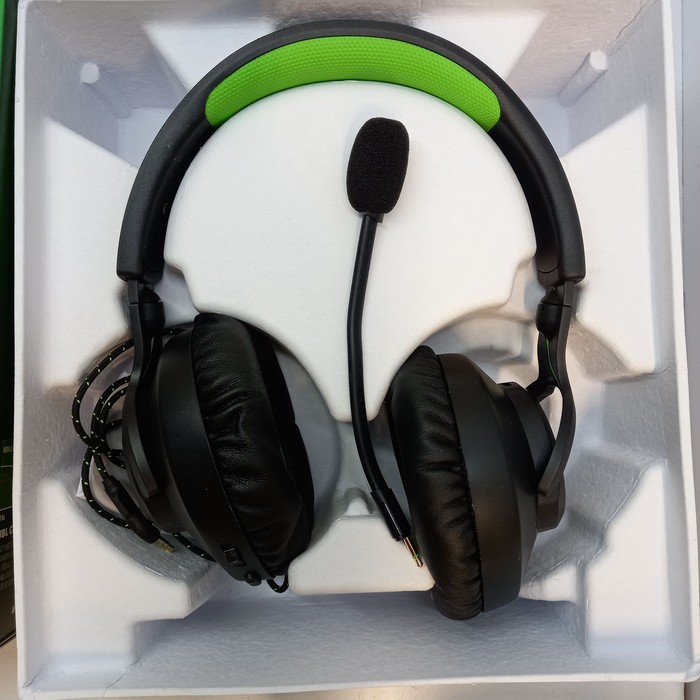 Наушники JBL Quantum 100X