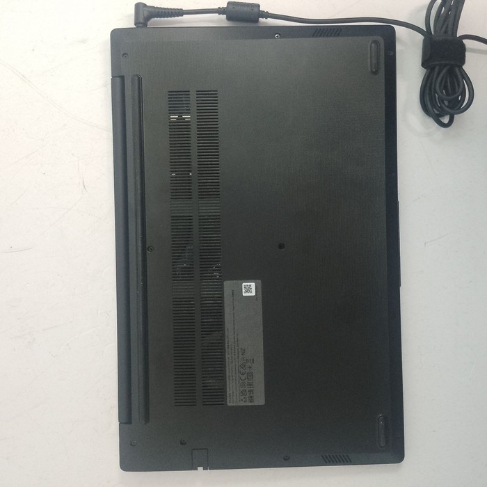 Ноутбук Lenovo 82TT