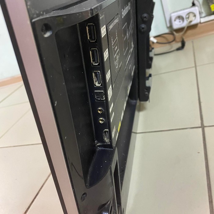 Телевизор Samsung UE40F8000AT