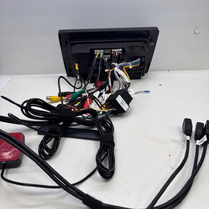 Автомагнитола Teyes CC3