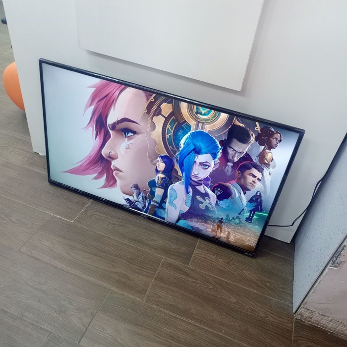 SMART-TV Телевизор Doffler 43KUS65