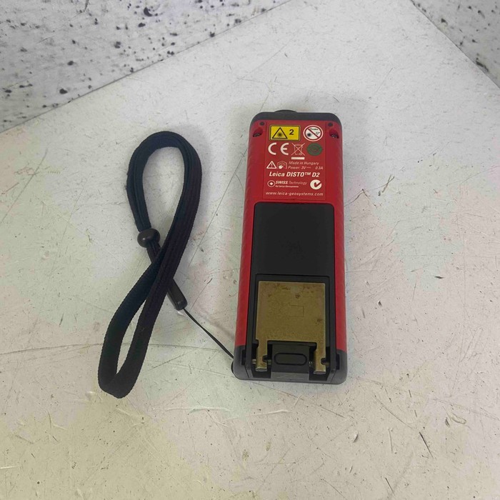 Дальномер Leica Disto D2  100м