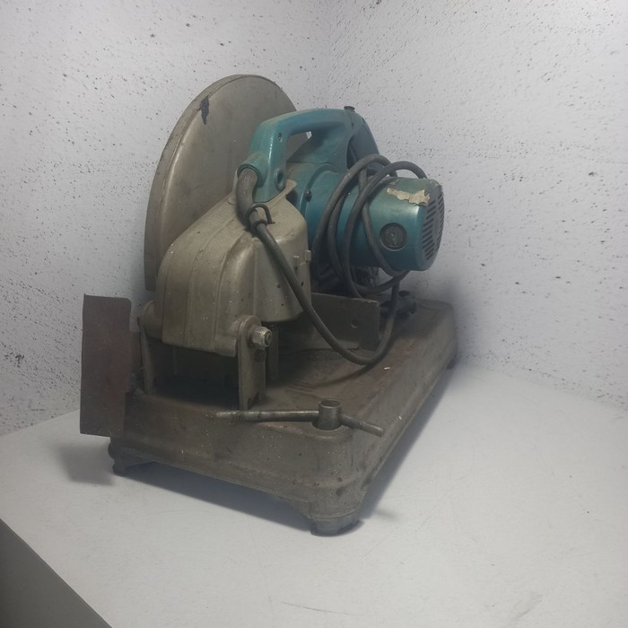 Монтажная пила Makita 2414NB