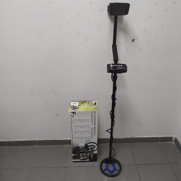 Металлоискатель Fisher F11