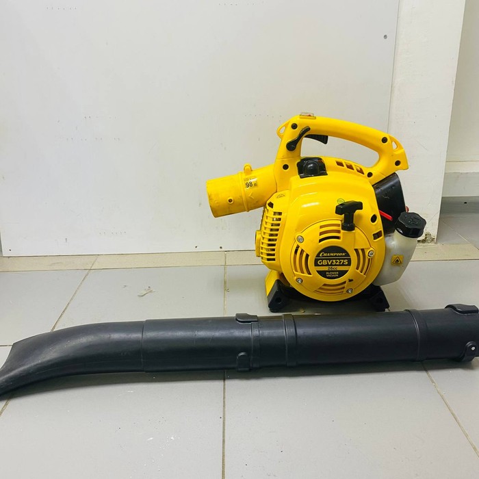 Садовая воздуходувка-пылесос Champion GBV327S