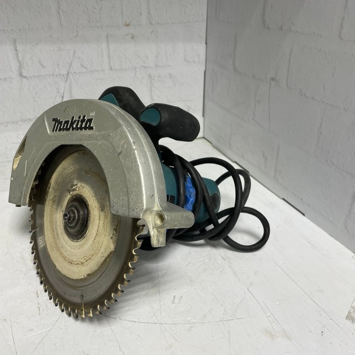 Циркулярная пила Makita HS7601
