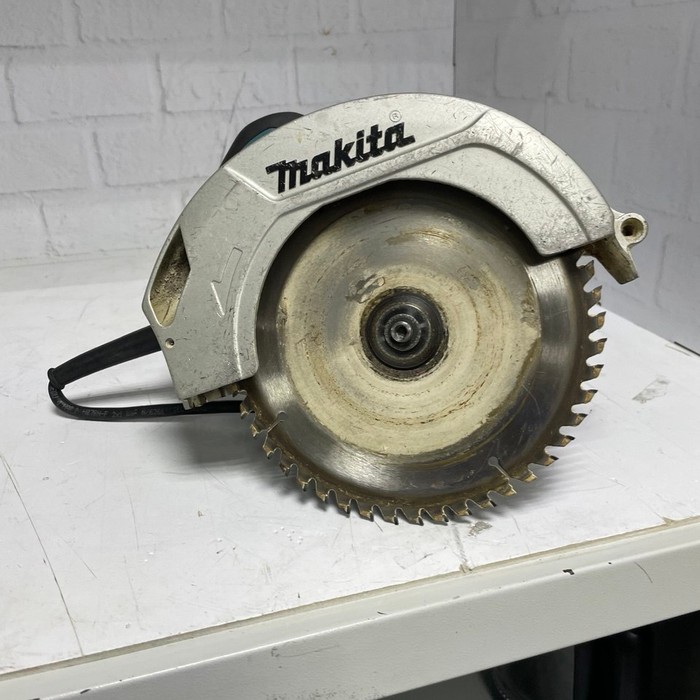 Циркулярная пила Makita HS7601