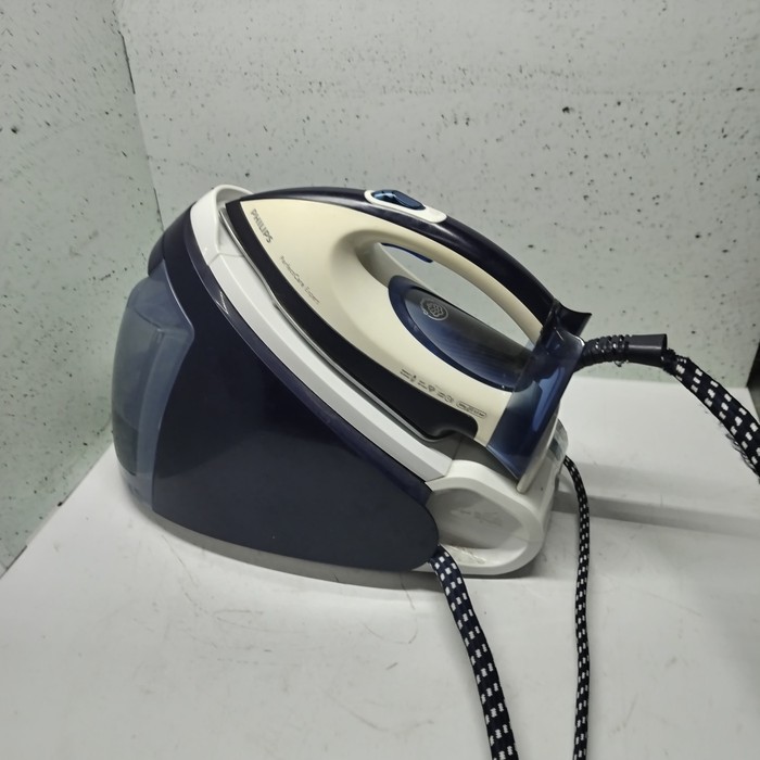 Парогенератор Philips GC9222 PerfectCare Expert