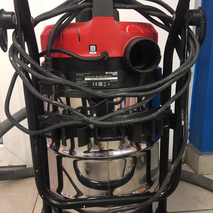 Строительный пылесос Einhell TC-VC 1815