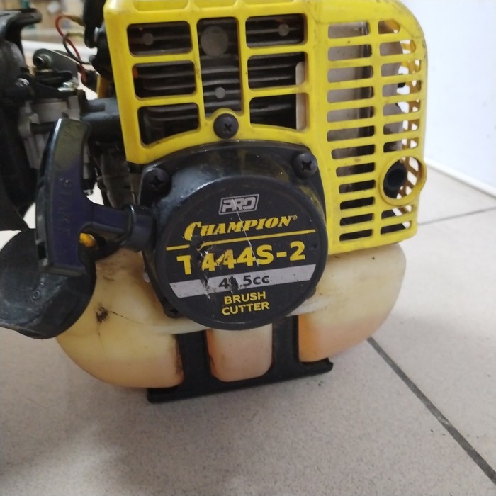 Триммер для травы CHAMPION T444S-2