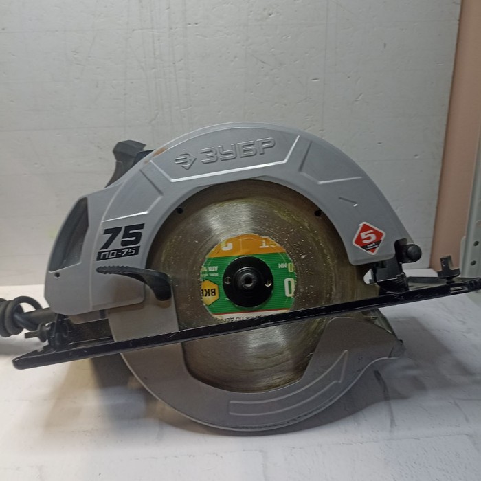 Циркулярная пила Зубр пд-75