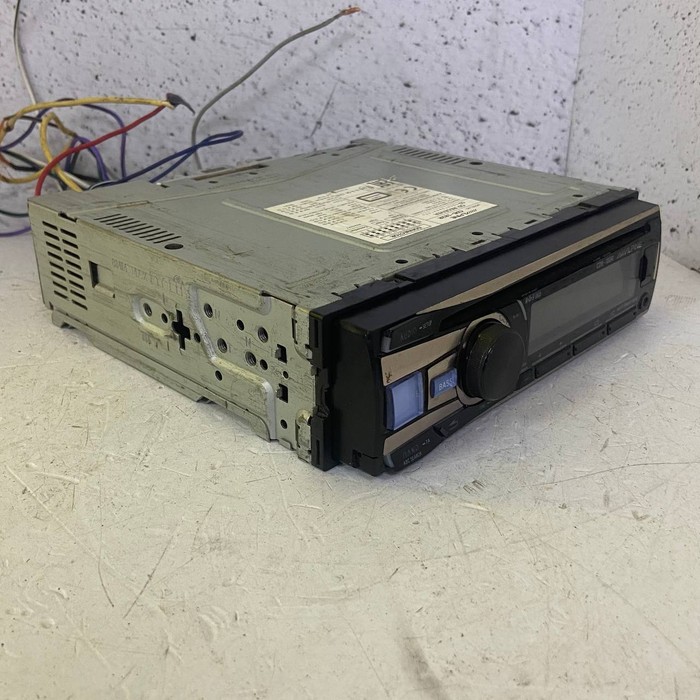 Автомагнитола Alpine cde-182R