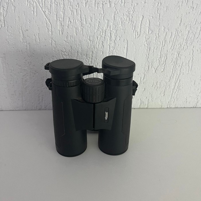 Бинокль Bassell 10/42