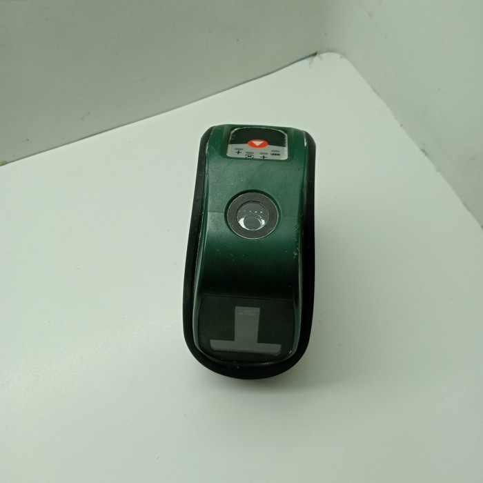 Лазерный уровень Bosch Universal Level 2