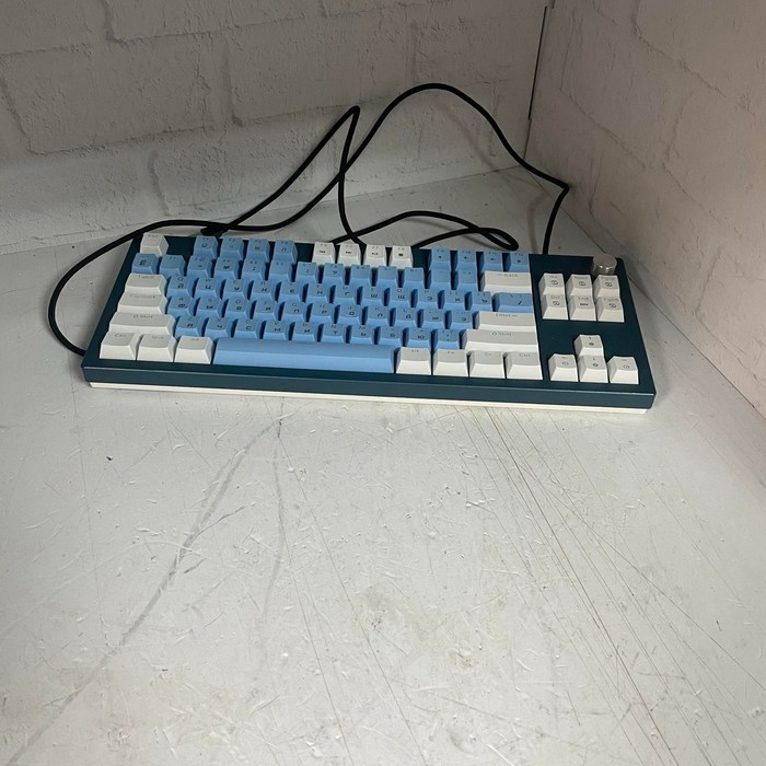 Клавиатура проводная Montech Mkey 87