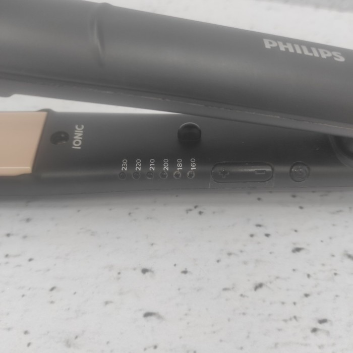 Выпрямитель для волос Philips BHS378