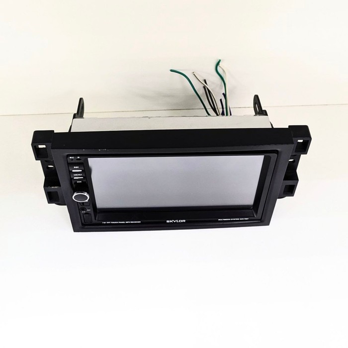 Автомагнитола SKYLOR AVH-7007