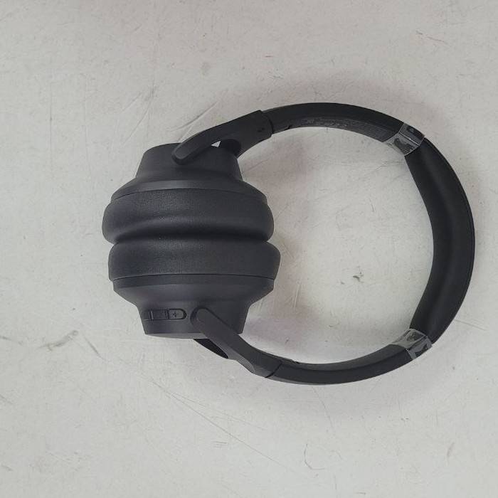 Наушники Soundcore Q20I