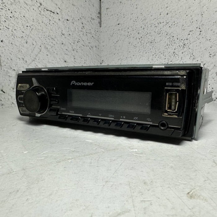 Автомагнитола Pioneer MVH-170UI