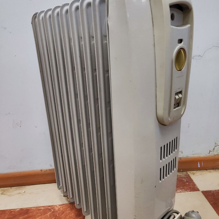 Обогреватель delonghi GS770920