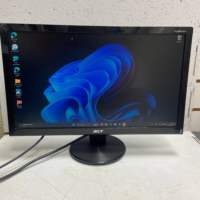 Монитор Acer V196HQL