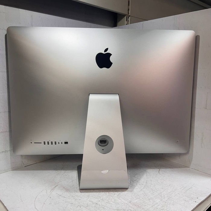 Моноблок Apple iMac Retina 5K A2115 (2020)