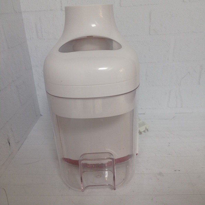 Соковыжималка Ладомир Белая