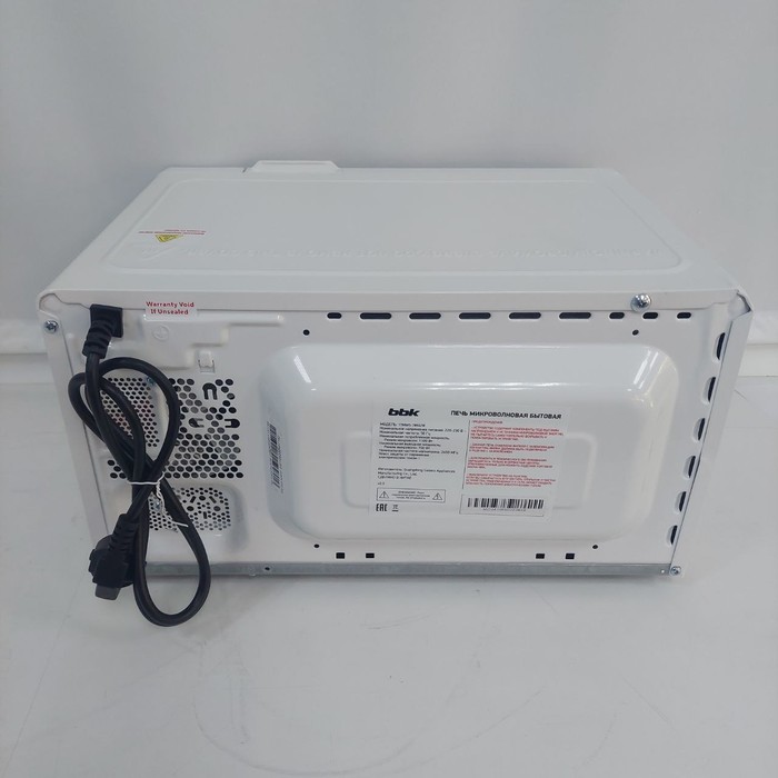 Микроволновая печь BBK 20MWS-728S