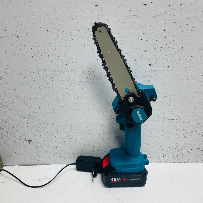 Электропила Makita 26V