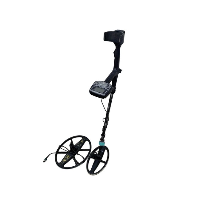 Металлоискатель Signum 7272M