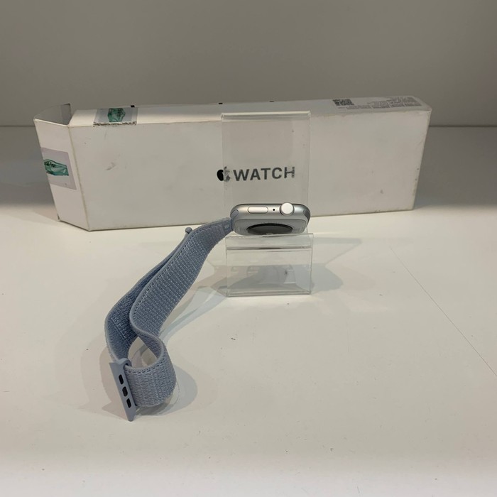 Смарт-часы Apple Watch SE Gen 2 44 мм