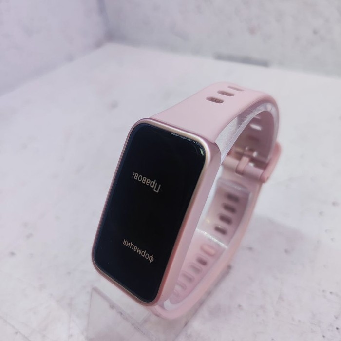 Смарт-часы Huawei Band 10