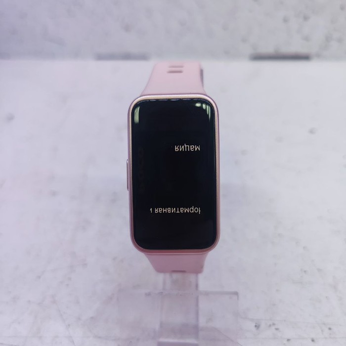 Смарт-часы Huawei Band 10