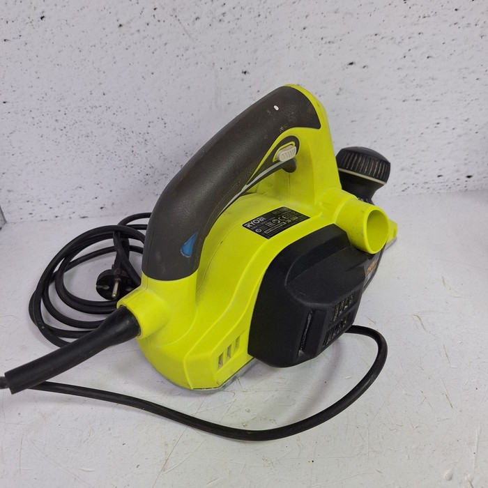 Электрорубанок RYOBI EPN7582NHG