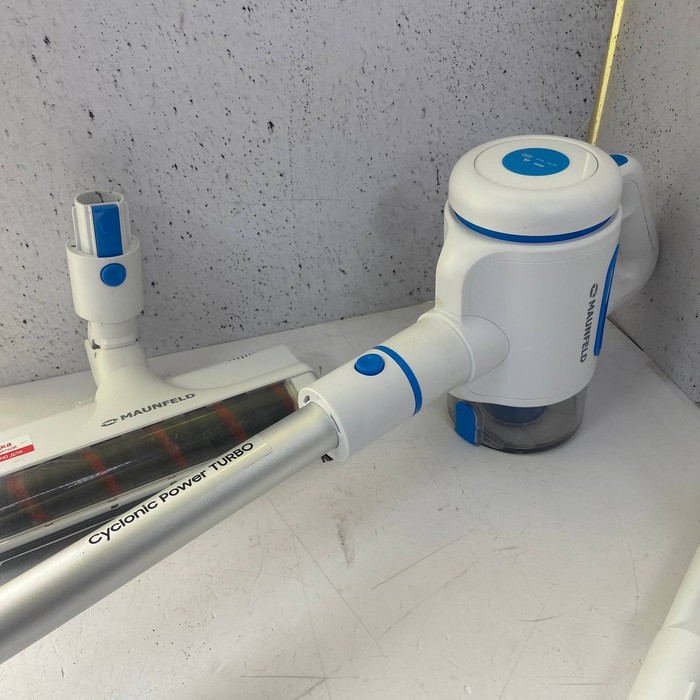 Вертикальный пылесос MAUNFELD MF-2034BL Pro