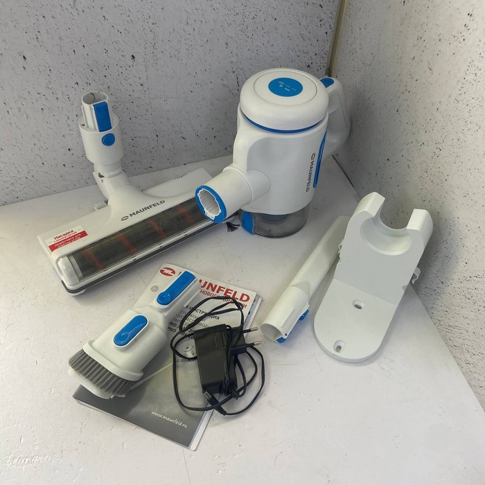 Вертикальный пылесос MAUNFELD MF-2034BL Pro