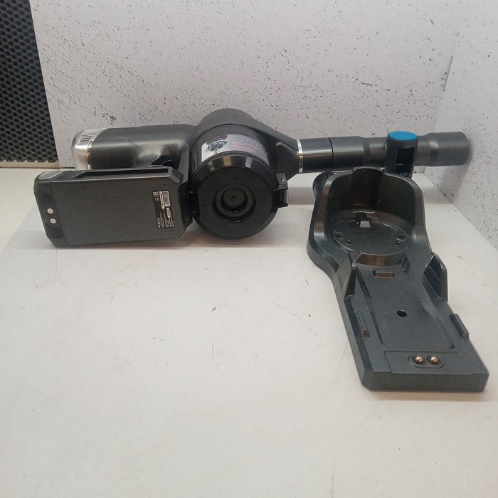 Вертикальный пылесос Red solution rv-ur3100