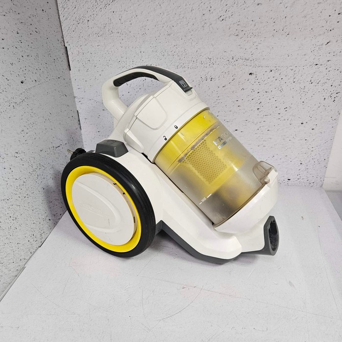 Напольный пылесос KARCHER VC 3 Premium