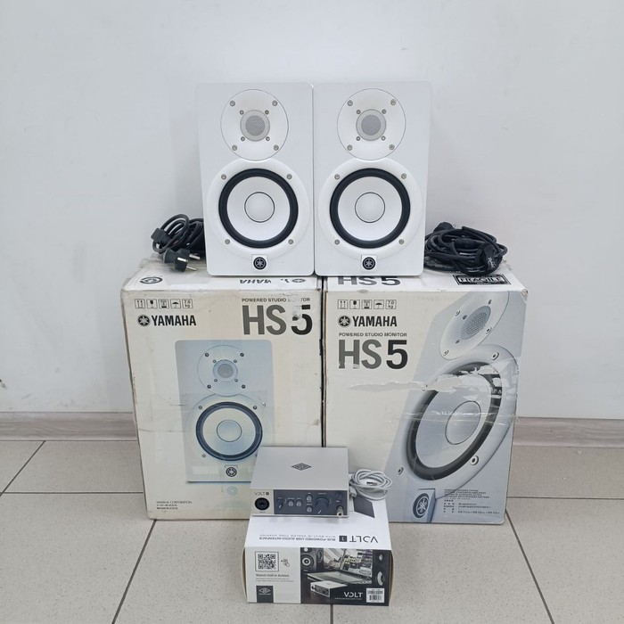 Акустическая система YAMAHA HS5