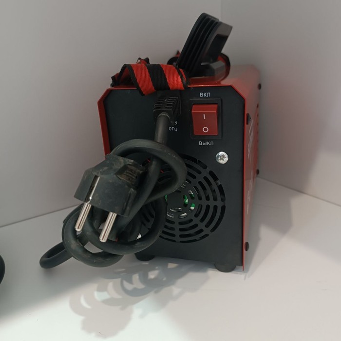 Сварочный аппарат Elitech ИС 190LCD