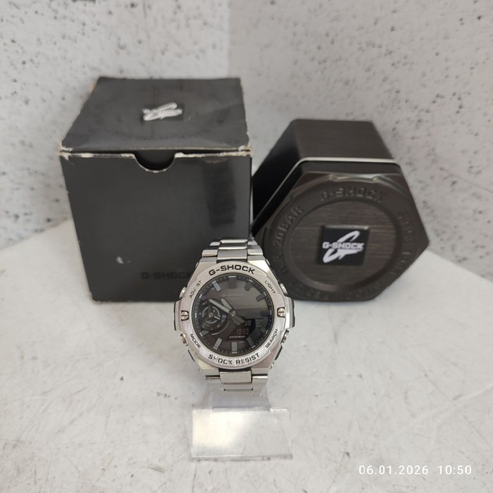 Наручные часы Casio G-Shock GST-B500